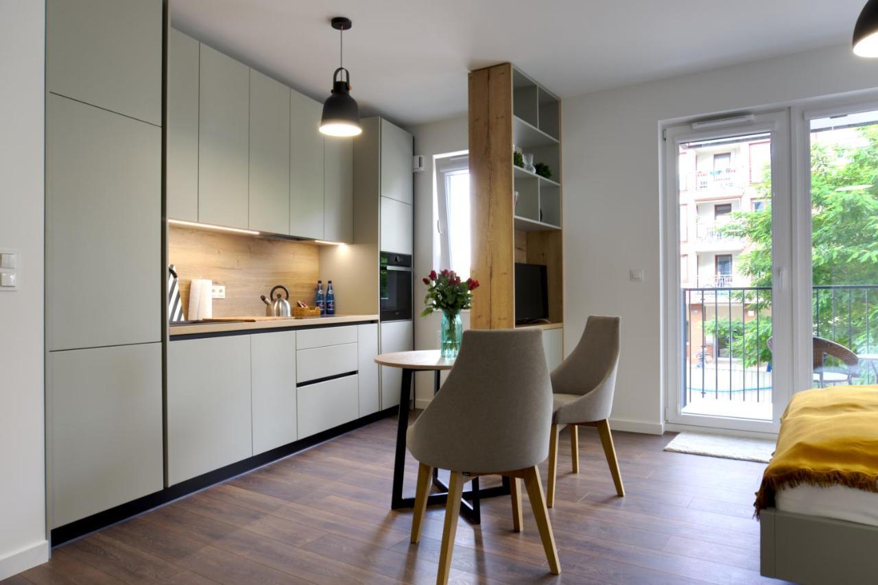 Essence Apartments Sapphire พอซนาน ภายนอก รูปภาพ