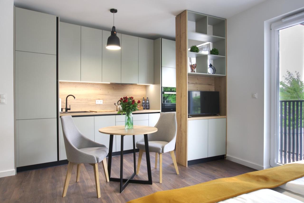 Essence Apartments Sapphire พอซนาน ภายนอก รูปภาพ