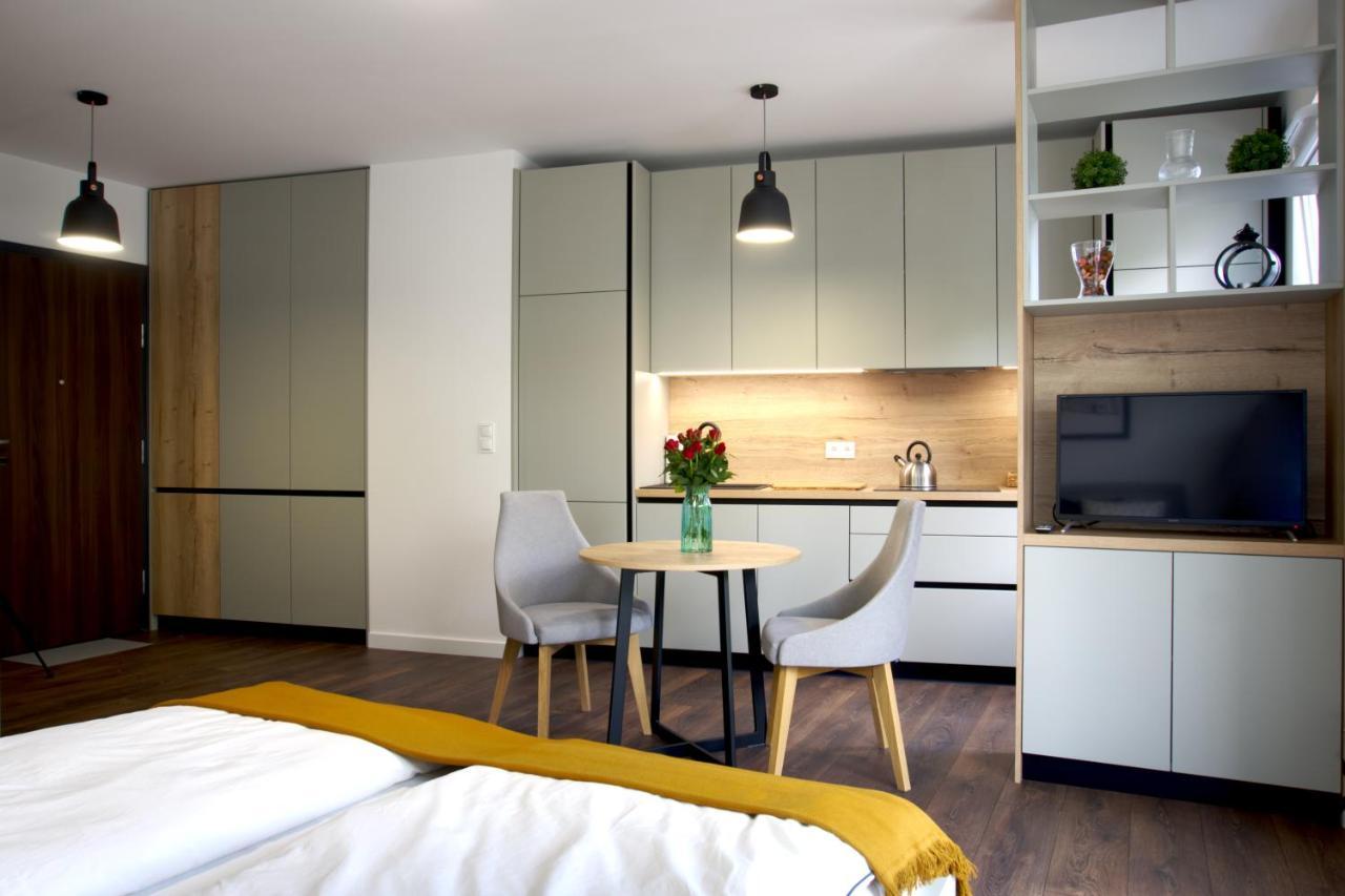 Essence Apartments Sapphire พอซนาน ภายนอก รูปภาพ